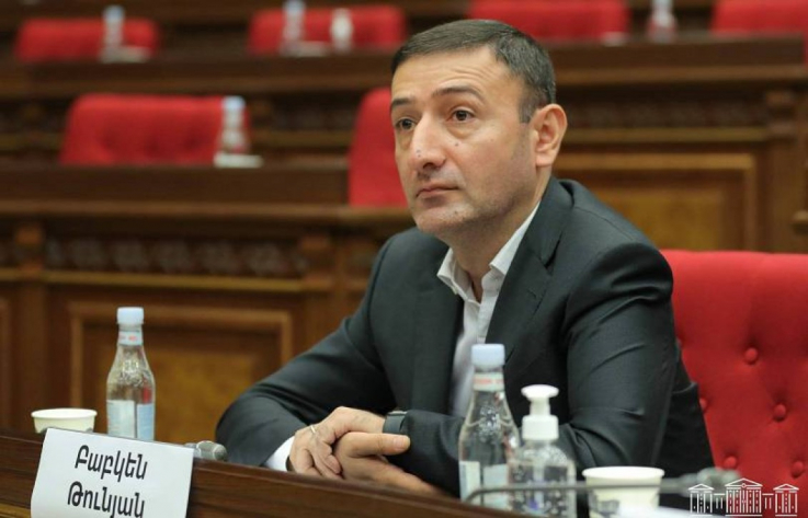 Թրքատյաց նախկին պաշտոնյաների համար Ադրբեջանից 1.5 մլն դոլարի բենզինը «դավաճանություն» է, իսկ 4.3 մլրդ-ի թուրքական ապրանքները բարեկամ երկրից ներմուծո՞ւմ. Թունյան