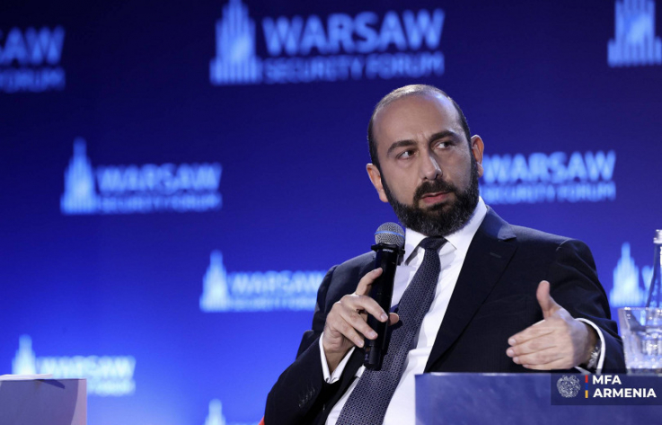 Դեռ համաձայնություն չունենք. Միրզոյանը՝ Ադրբեջանի կողմից բարձրաձայնված Սահմանադրության հետ կապված հարցի մասին