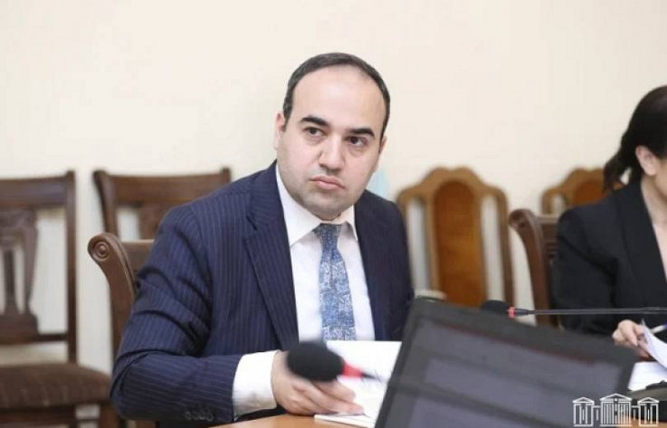 Դադարեցնում եմ լիազորություններս ԱՍՀ նախարարի տեղակալի պաշտոնում. Դավիթ Խաչատրյան