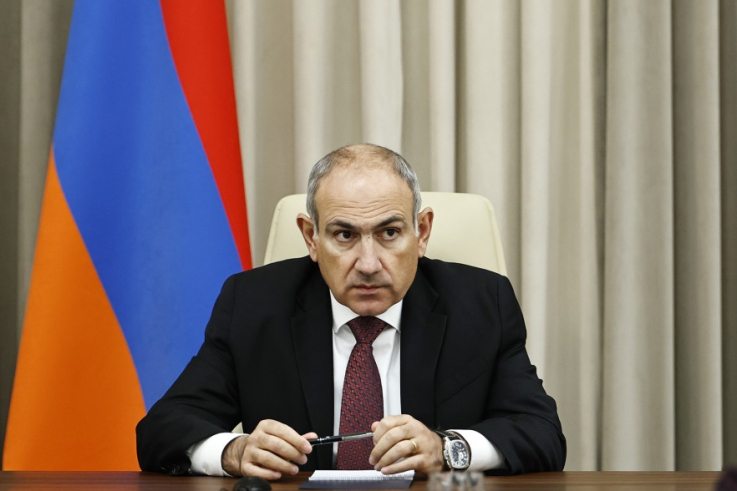 Մենք ուզում ենք, որ դուք օր առաջ տնավորվեք ՀՀ-ում. վարչապետը մասնակցել է Ղարաբաղից տեղահանված անձանց նվիրված համաժողովին