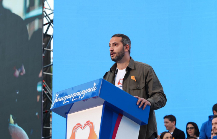 Սիրելի՛ օլիգարխներ, կլինի՞ մի միտք արտահայտեք, որը լիակատար հիմարություն չի լինի. Ռուբինյան