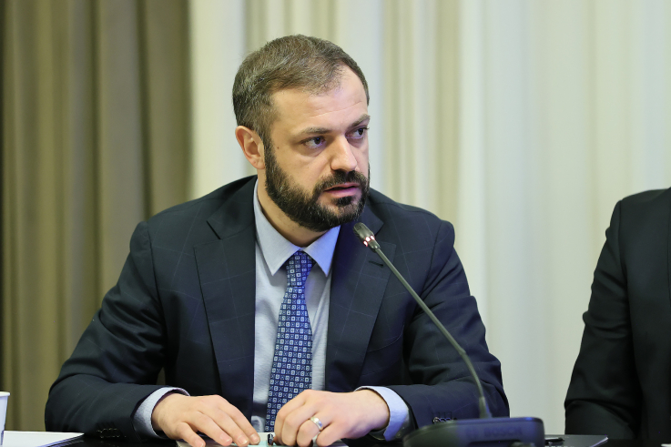 Կառավարությունը կընդունի աջակցության ծրագիր, որով կսուբսիդավորվի ջերմատնային ապրանքի արտահանումը. Պապոյան