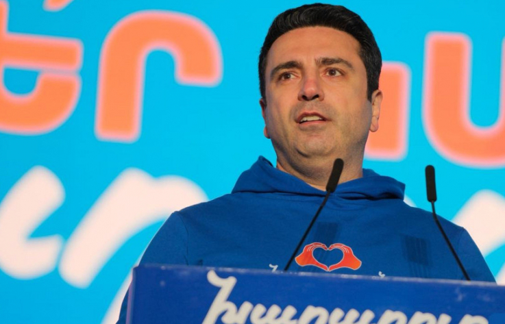 Մարտունու դպրոցը նորոգելիս հատակի տակից հայտնաբերել են 1998-ին Կարեն Դեմիրճյանի օգտին քվեարկված քվեաթերթիկները