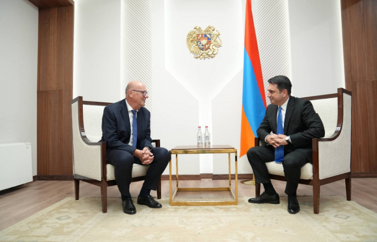 Ալեն Սիմոնյանն ու Լյուքսեմբուրգի Մեծ Դքսության դեսպանը երկկողմ հետաքրքրության հարցեր են քննարկել